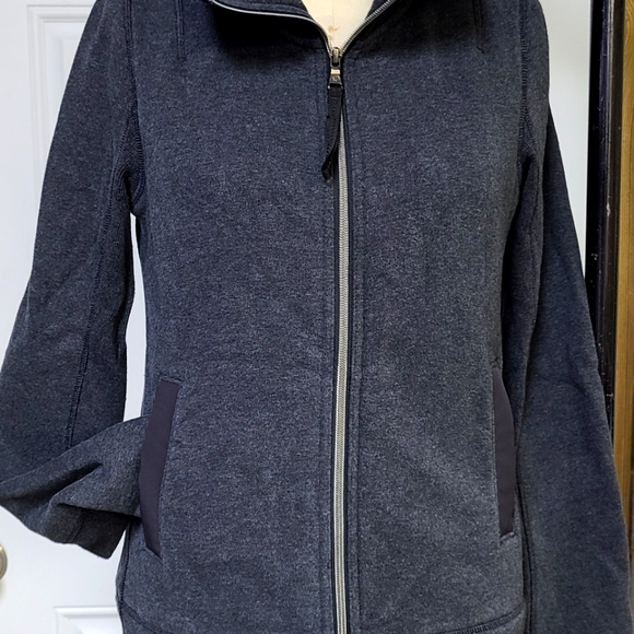 Lululemon jacket - Picture 2 of 4